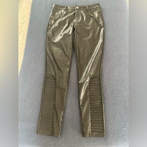 BNWOT bikers pants